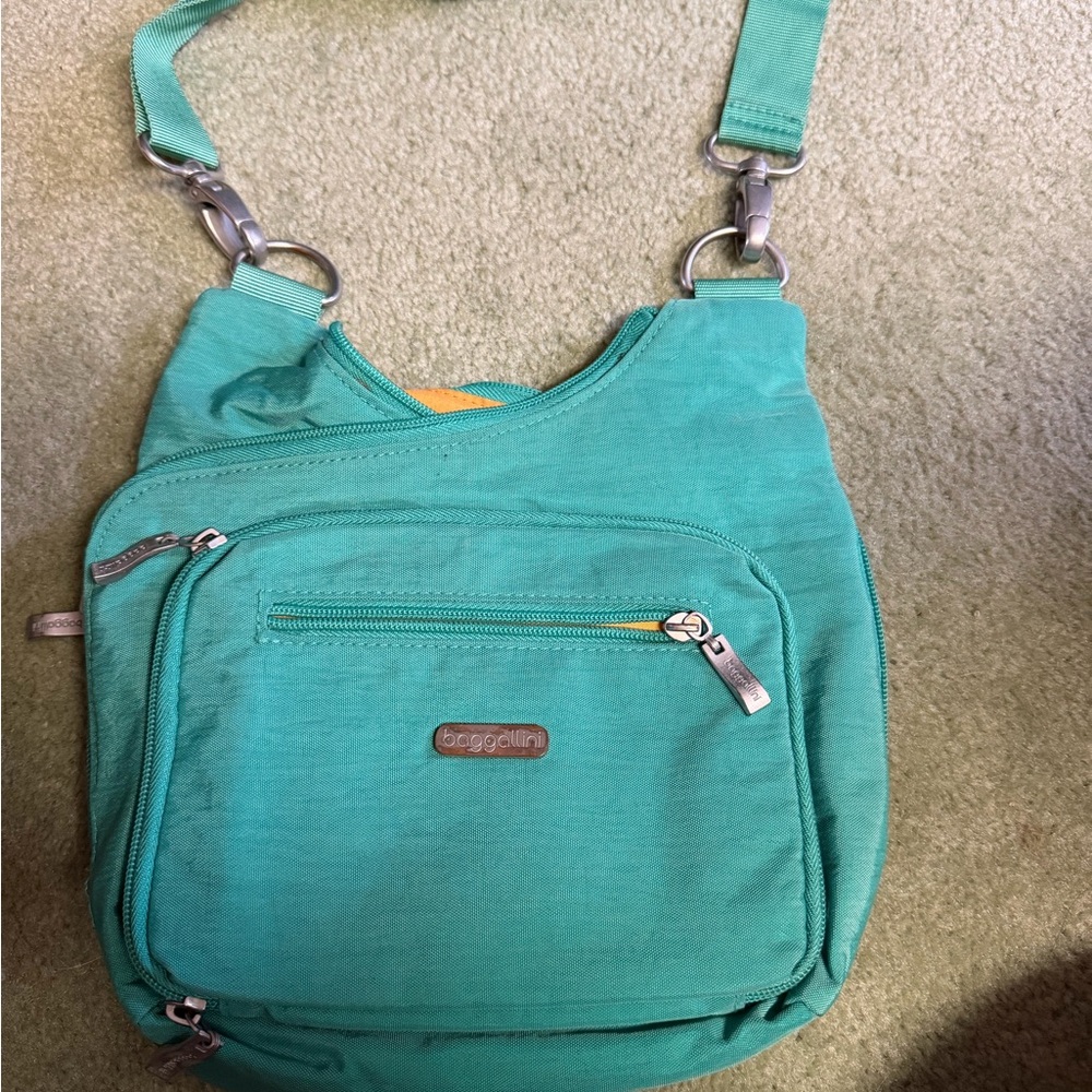 Baggallini Aqua Crossbody Bag